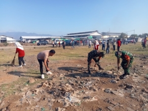 Koramil 1608-01/Rasanae Pimpin Aksi Bersih-bersih Pasar Amahami dan Sekitarnya