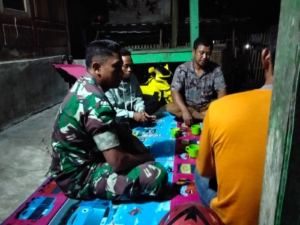 Babinsa Desa Adu Aktif Gelar Ronda Malam, Ajak Warga Tingkatkan Kewaspadaan