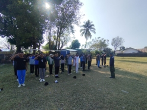 TNI dan Generasi Muda Berpadu: Babinsa Koramil 1612-03/Reok Bina Paskibraka Kecamatan Reok