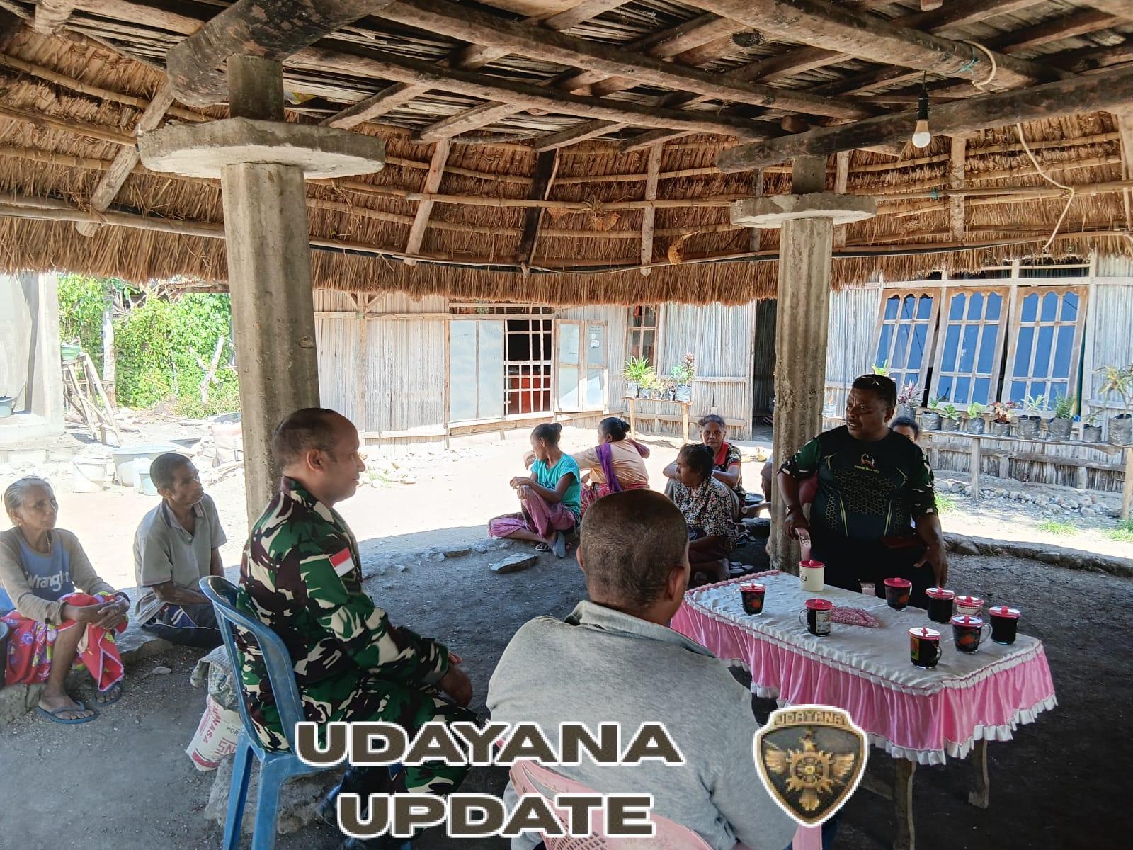 Sambut HUT RI ke-80, Babinsa  Koramil 1618-04/Bisel Dorong Warga Pasang Atribut Kemerdekaan