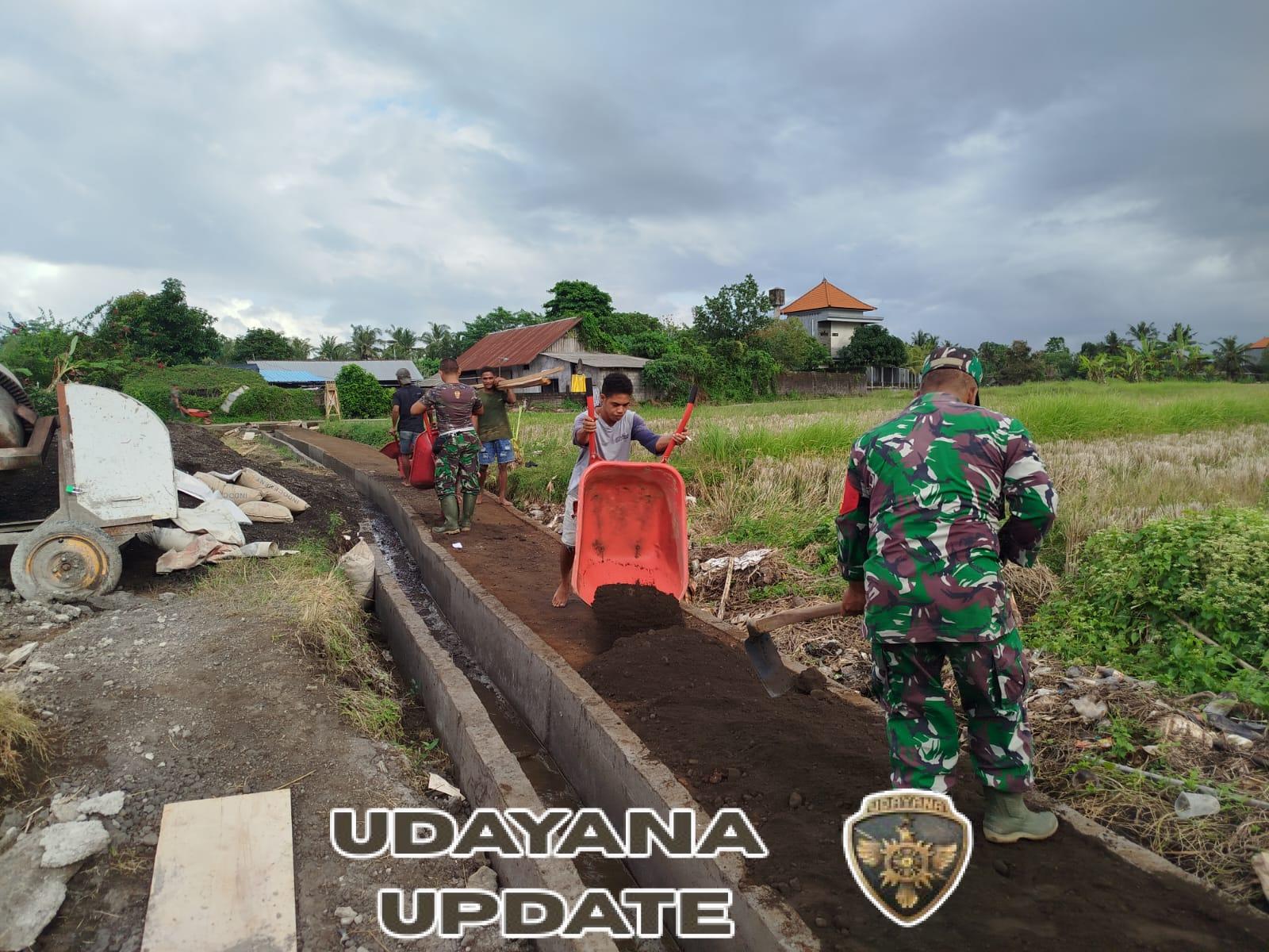 Dan SSK TMMD ke-125 Jadi Teladan Gotong Royong di Desa Batuan