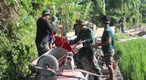 Impian Lama Warga Banjar Penida dan Lantangidung Terwujud Lewat TMMD ke-125
