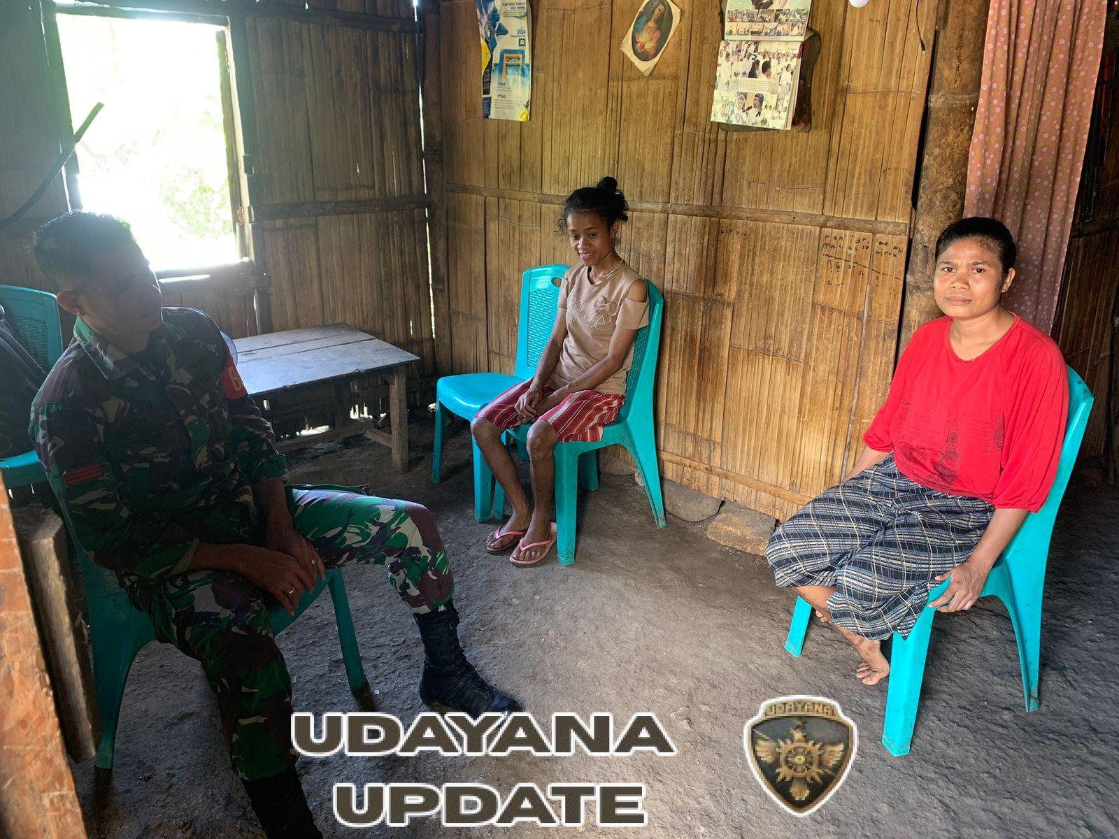 Wujudkan Lingkungan Aman, Babinsa Detusoko Sambangi Warga Ratewati Selatan