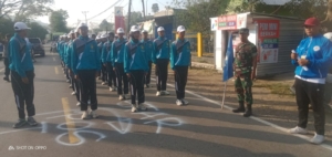 Danramil Manggelewa Lepas Ratusan Peserta Lomba Gerak Jalan HUT RI ke-80