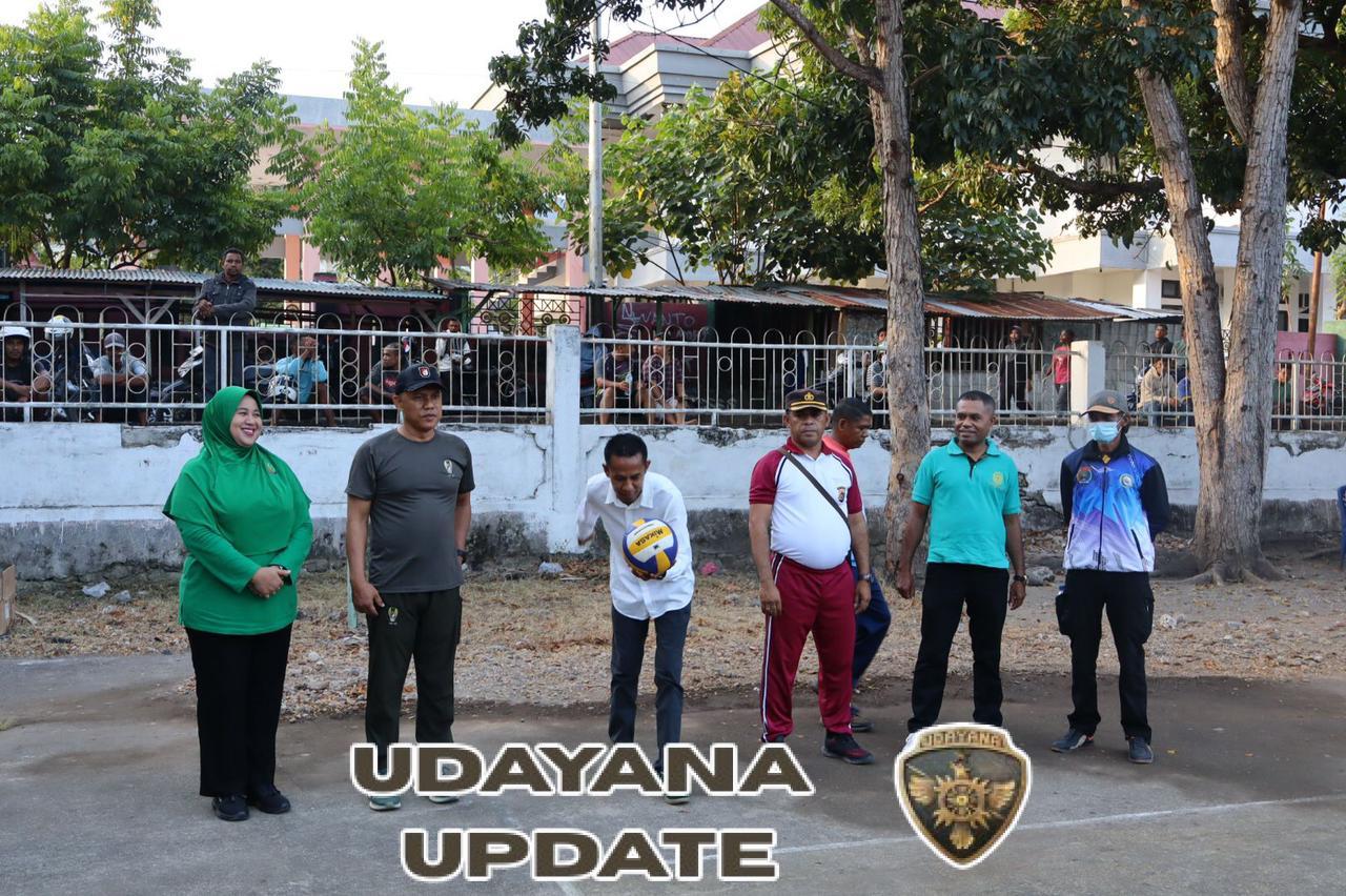 Laga Perdana Turnamen Bola Voli Antar Club se-Kabupaten Alor Resmi Dimulai untuk HUT RI ke-80