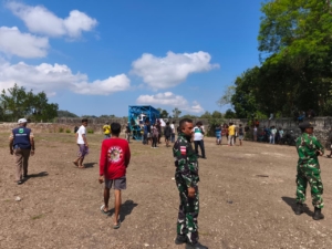 Kasdim 1613/Sumba Barat Hadiri Penutupan Turnamen Pacuan Kuda Bupati Cup 2025