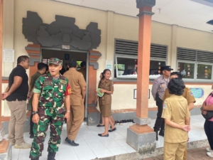 Babinsa Bakas Hadiri Launching Kesehatan Gratis Di SDN 2 Bakas