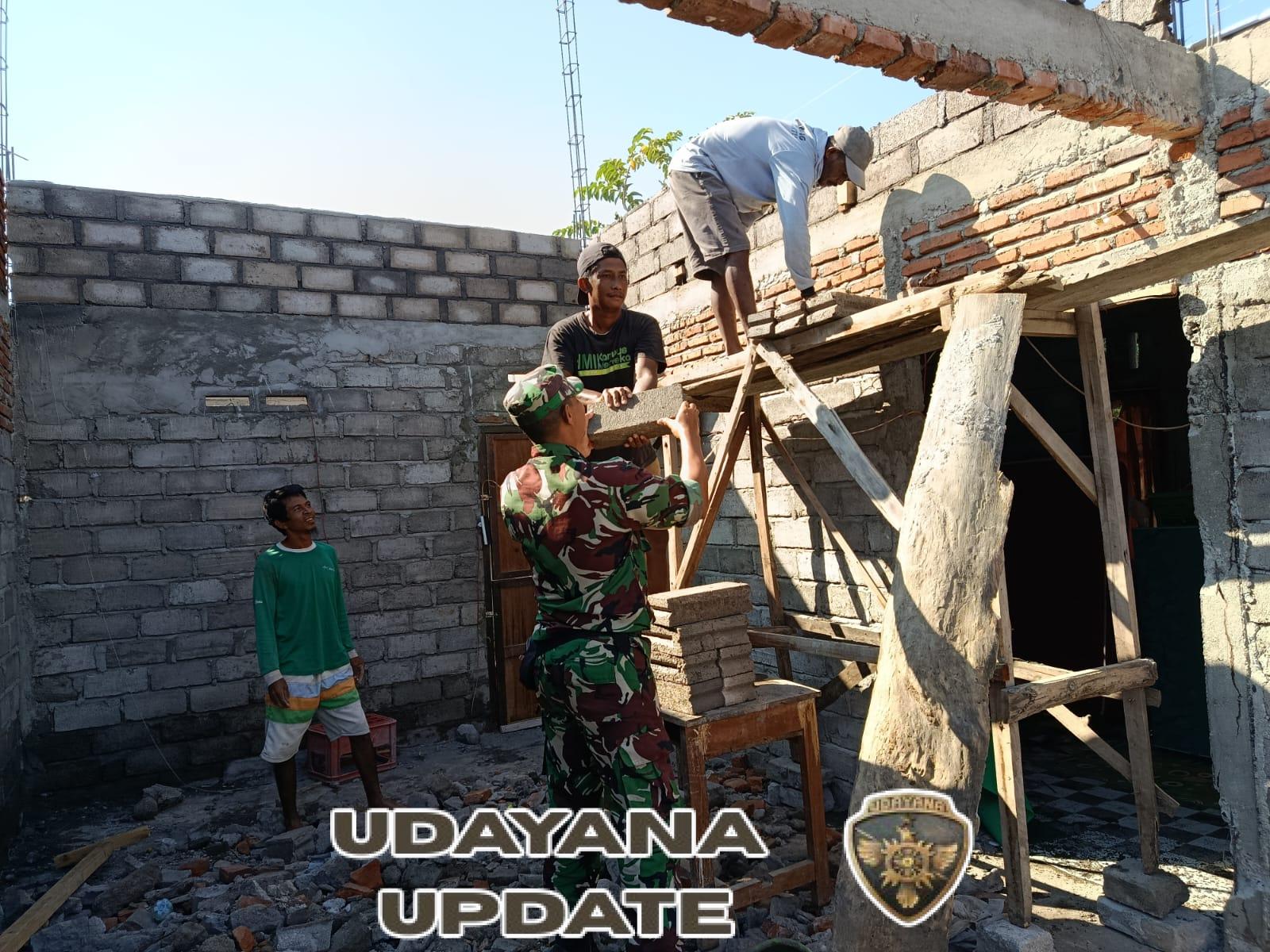 Babinsa Koramil 04 Kilo Pererat Kebersamaan Lewat Gotong Royong