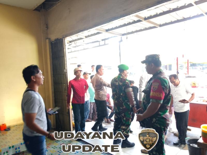 Babinsa Desa Rato Memonitor dan Turunkan Bendera One Piece di Kecamatan Bolo