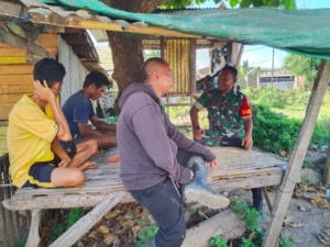 Babinsa Desa Kore Ajak Warga Jaga Silaturahmi dan Harmoni Sosial