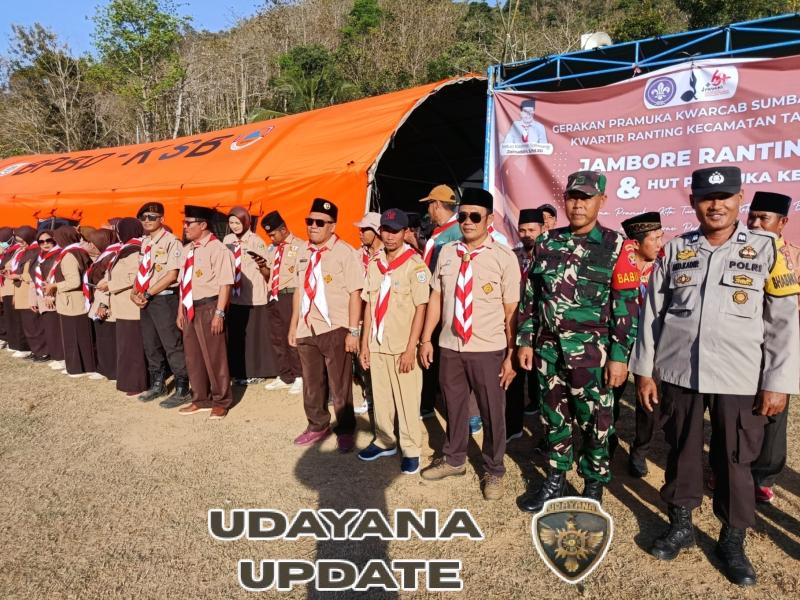 Babinsa Taliwang Hadiri Pembukaan Perkemahan Ranting di Desa Seloto