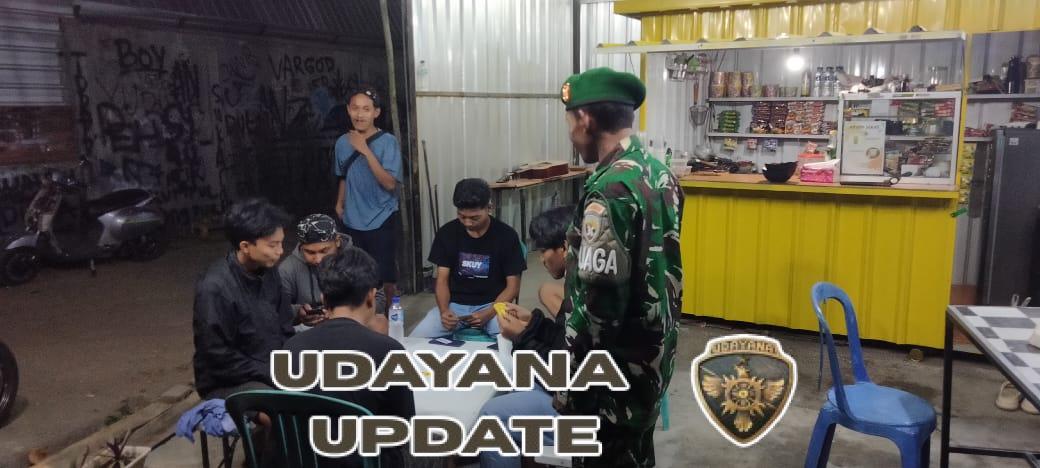 Piket Koramil 1628-03/Seteluk Laksanakan Patroli Malam Jaga Kondusifitas Wilayah