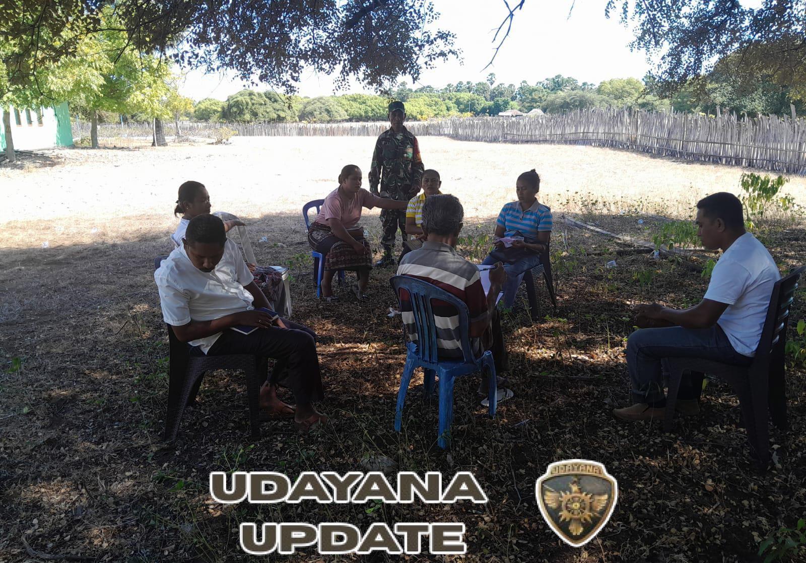 Babinsa Koramil 1618-06/Bian Rutin Laksanakan Komsos untuk Ciptakan Keamanan di Desa Nifutasi