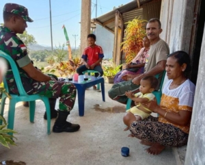 Anjangsana Babinsa Miotim, Perkuat Sinergi TNI dan Warga di TTU