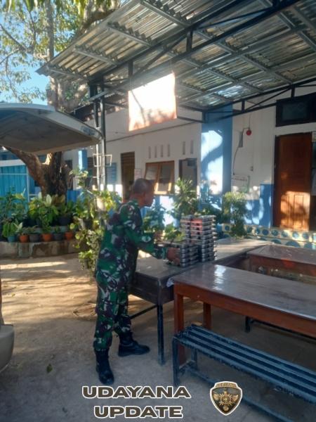 Dukung Program Makanan Bergizi Gratis Untuk Anak Sekolah Babinsa Melaksanakan Pendampingan