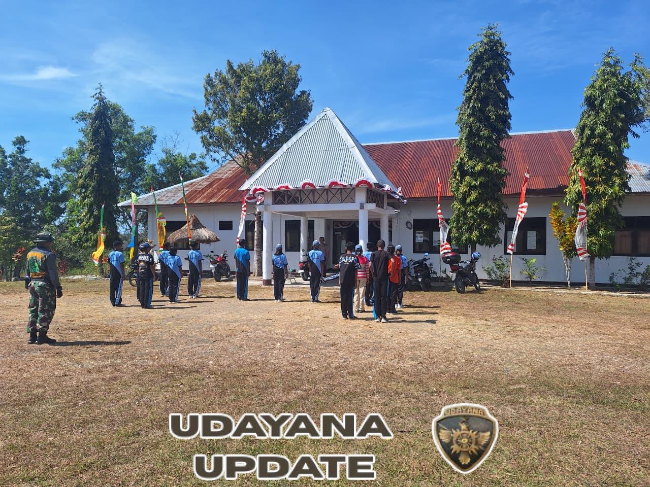 Sukseskan HUT RI ke-80, Babinsa dan Bhabinkamtibmas Dampingi Latihan Paskibra di Bikomi Tengah