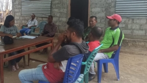 Babinsa dan Masyarakat Bersinergi Jaga Keamanan di Dusun Wolo Tou