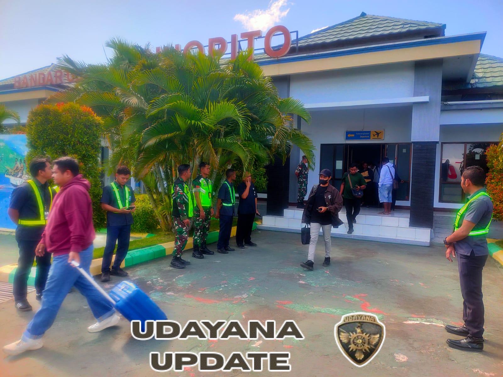 Babinsa Kawal Keamanan dan Ketertiban Penerbangan di Bandara Wunopito