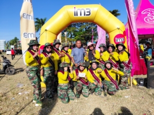 Persit Koramil 1607-02/Empang Meriahkan Gerak Jalan Tepat Waktu HUT RI ke-80