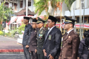 Dandim Klungkung Hadiri Upacara Pengukuhan Calon Paskibra Kabupaten Klungkung  2025