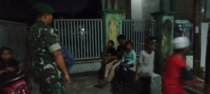 Koramil 1628-02/Sekongkang Gelar Patroli Jaga Ketertiban Lingkungan