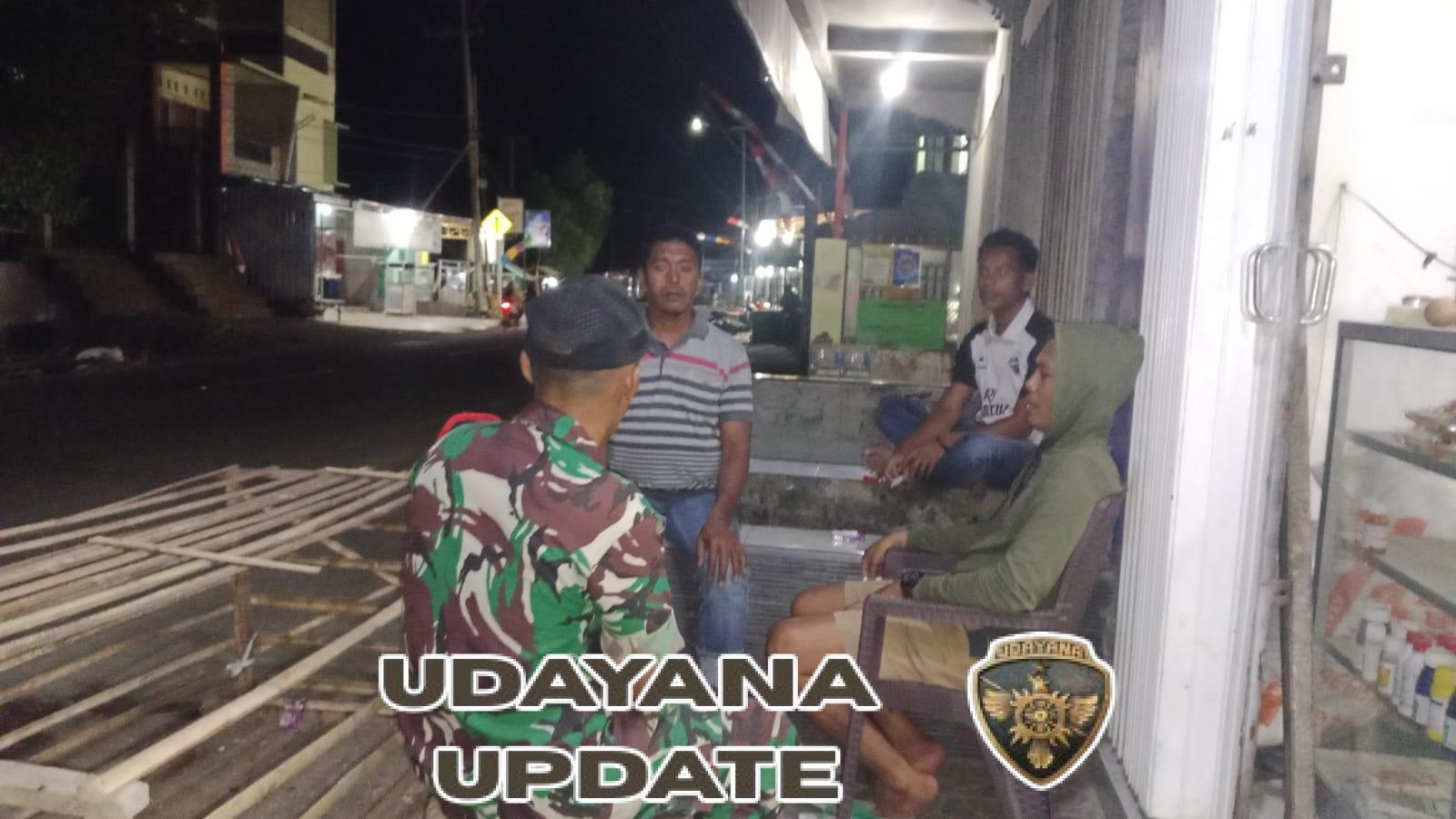 Babinsa O’O Gelar Ronda Malam, Ajak Remaja Jaga Kamtibmas