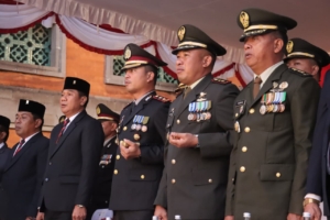 Kasdim 1616/Gianyar Hadiri Pengukuhan Paskibraka Kabupaten Gianyar Jelang HUT ke-80 RI