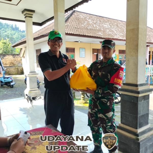 Dampingi Penyaluran Sembako, Babinsa Selisihan Sampaikan Wujud Nyata Kepedulian Akan Kesejahteraan Lansia Dan Disabilitas