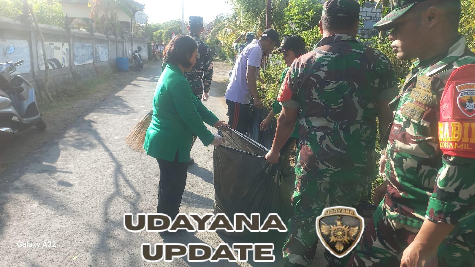 Koramil Nusa Penida Gelar Kerja Bhakti Bersih Lingkungan