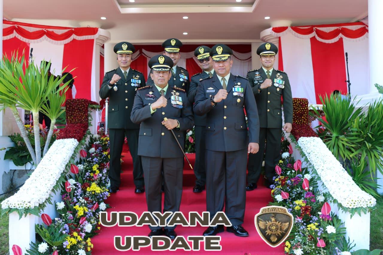 Danrem 161/Wira Sakti Ikuti Upacara HUT RI ke-80 di Alun-Alun Rumah Jabatan Gubernur NTT