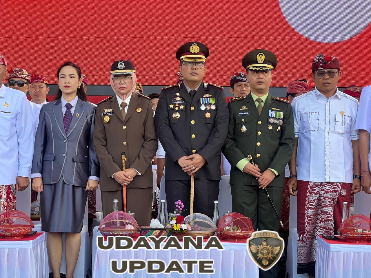 Dandim 1626/Bangli Hadiri Upacara Peringatan HUT ke-80 Kemerdekaan RI di Alun-alun Kota Bangli