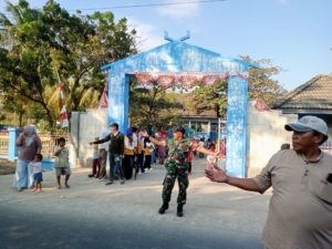 Babinsa Sertu Jafar Amankan Lomba Karnaval dan Tetrikal Jalanan di Desa Soro dan Melayu