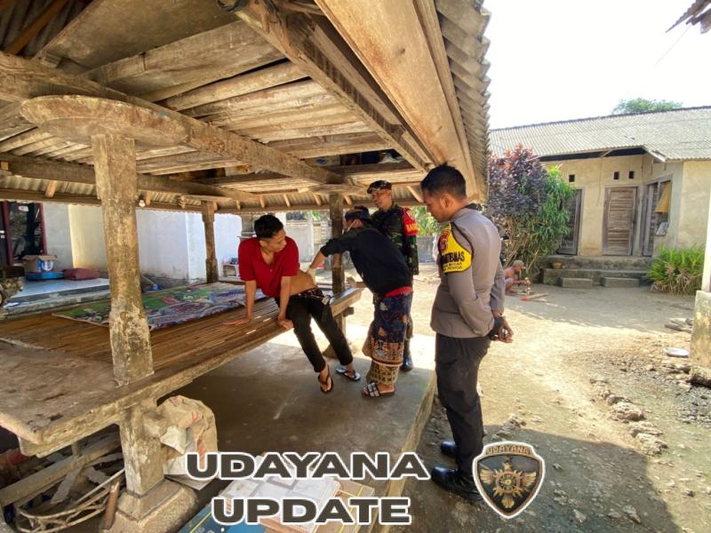 Babinsa Bunga Mekar Dampingi Nakes Cek Kesehatan ODGJ