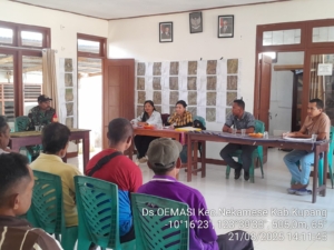 Babinsa Oemasi Hadiri Pertemuan Bantuan Perumahan Untuk Warga