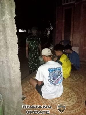 Patroli Koramil 1628-04/Poto Tano Wujudkan Lingkungan Aman dan Kondusif