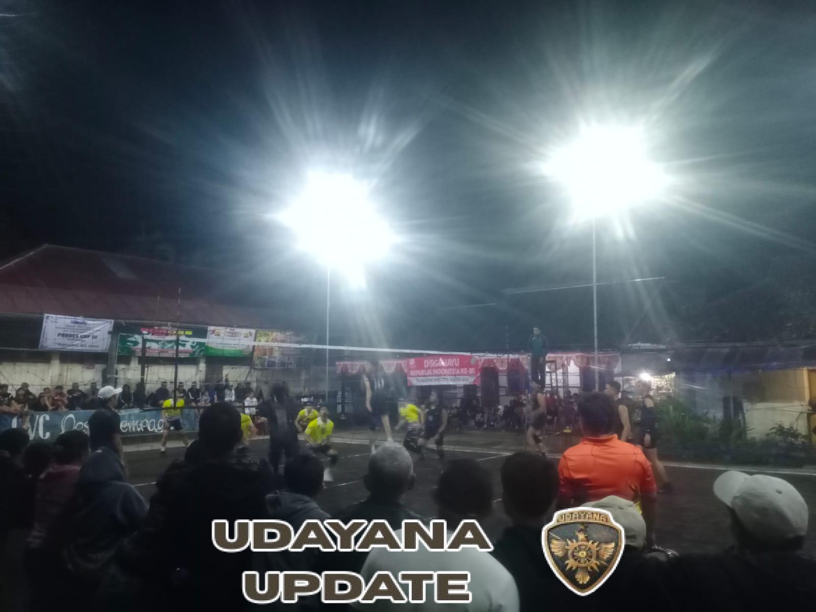 Meriah dan Aman, Babinsa Dampingi Pertandingan Voli dalam Rangka HUT ke-80 RI