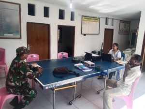 Babinsa Sertu Clementino Perkuat Sinergi dengan Warga Nggesa Biri