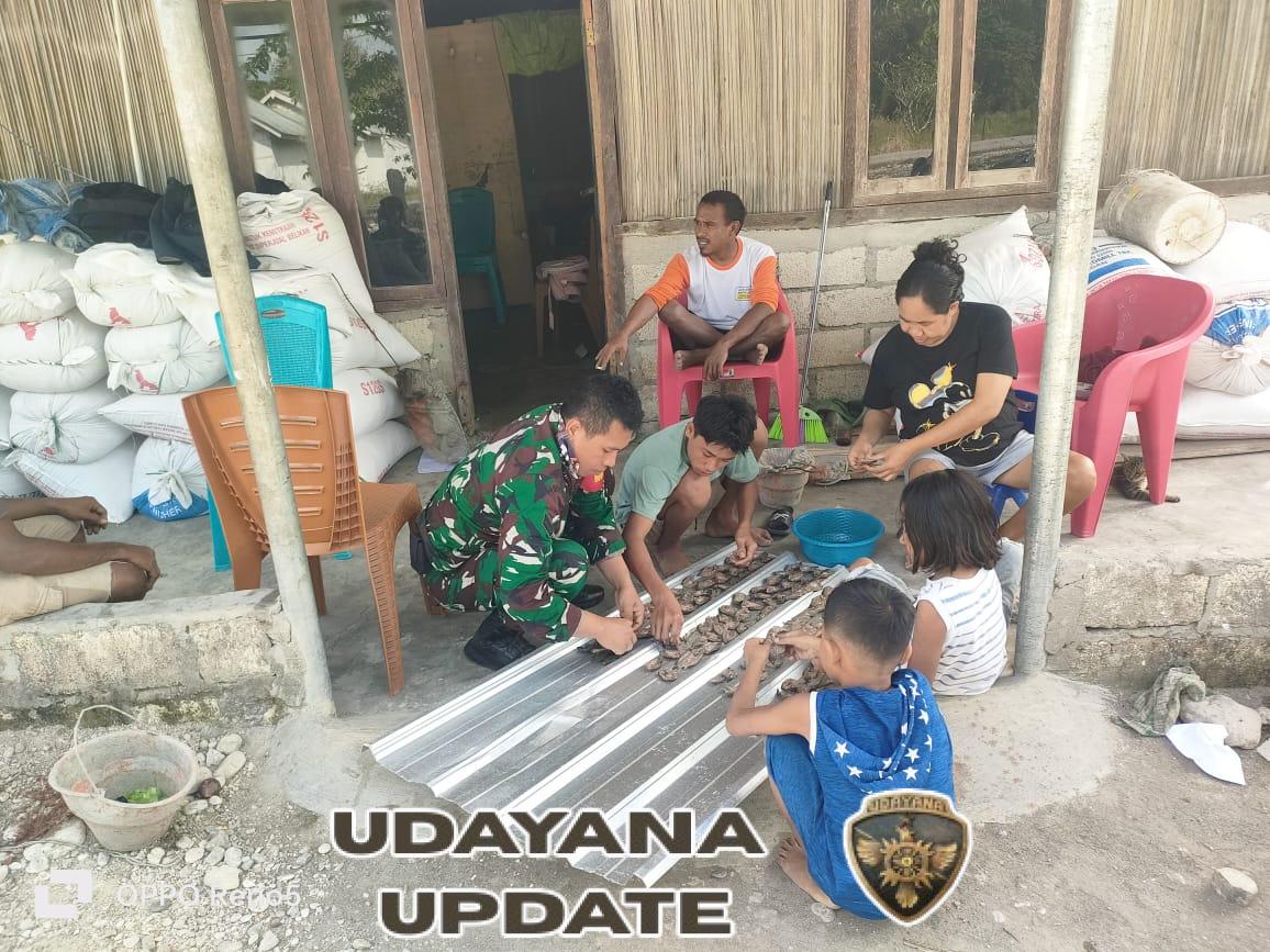 Peran Aktif Babinsa Kodim 1621/TTS Tingkatkan UMKM Di Wilayah Binaan