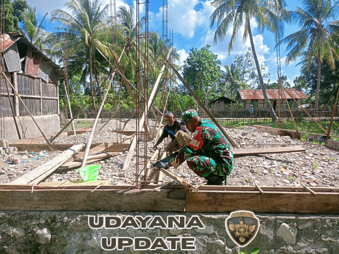 Bantu Bangun Rumah, Wujud Kepedulian Babinsa Terhadap Warga Binaan