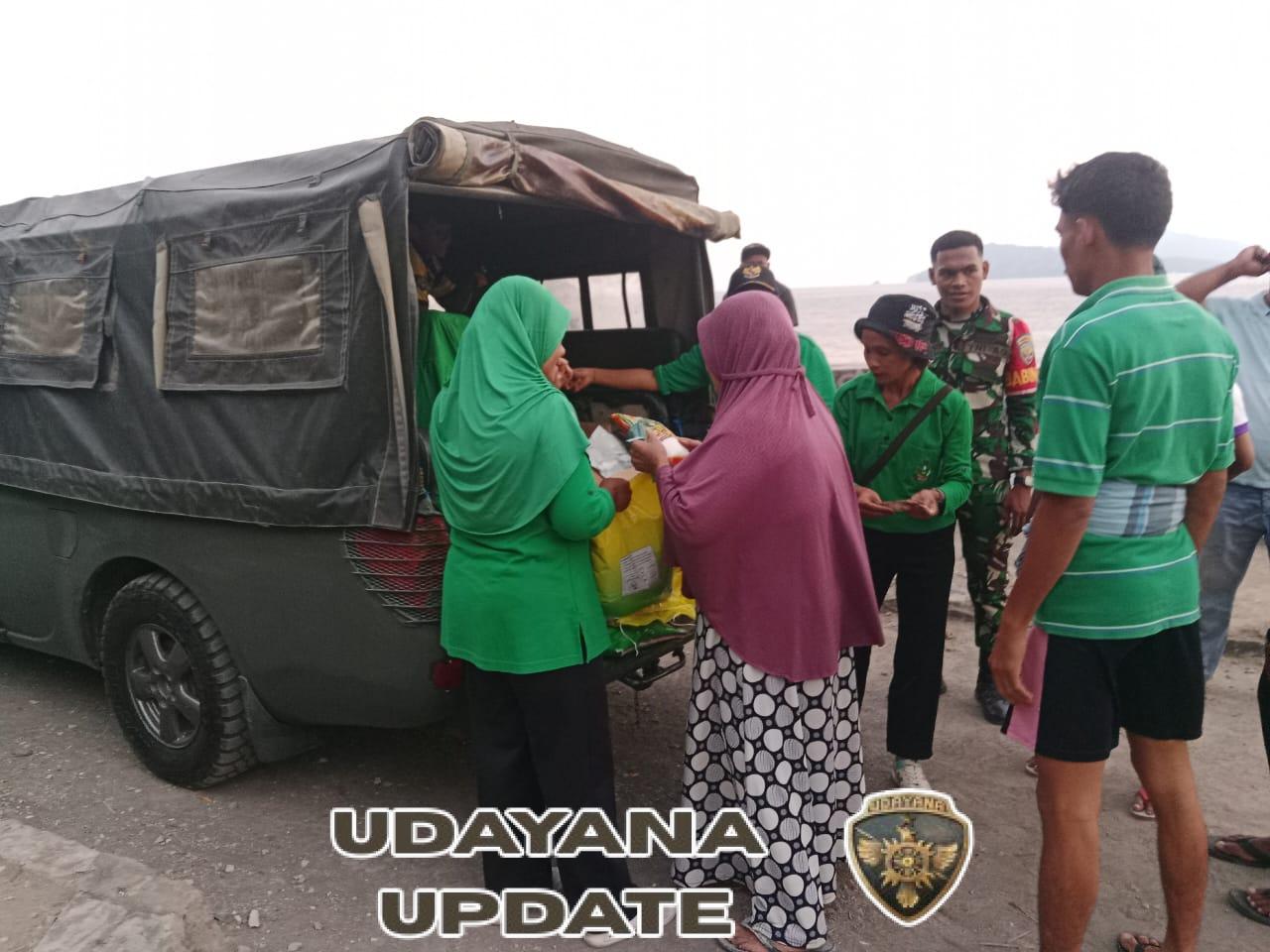 Babinsa Ende Kawal Pasar Murah, Dorong Stabilitas Harga Kebutuhan Pokok