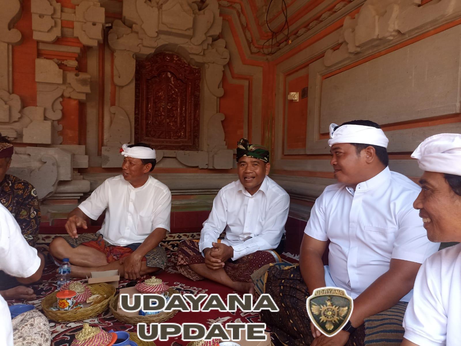 Babinsa dan Bhabinkamtibmas Pejeng Kelod Dukung Upacara Mecaru Resi Gana di Petemon