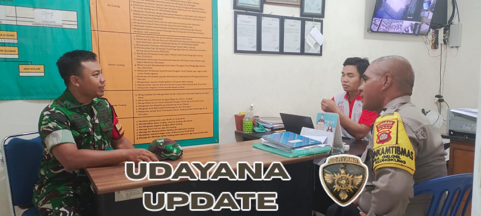 Babinsa Dan Bhabinkamtibmas Gelgel Rutin Monitoring Ketersediaan Pupuk Bersubsidi