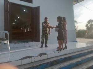 Koramil 1627-03/Batutua Laksanakan Pengamanan Ibadah Mingguan Jemaat Talitakumi Nggaut