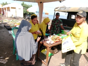 Gerakan Pangan Murah di Ende: Wujud Kepedulian TNI Terhadap Rakyat