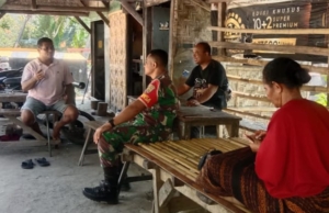Pengamanan Wilayah, Babinsa Koramil 1602-01/Ende Anjangsana ke Desa Bheramari