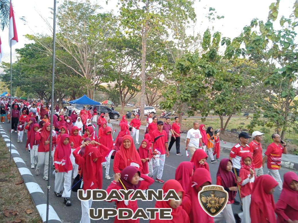 Semarak Car Free Day, Kasdim 1628/Sumbawa Barat Hadiri Gerakan 10 Juta Bendera Merah Putih 2025