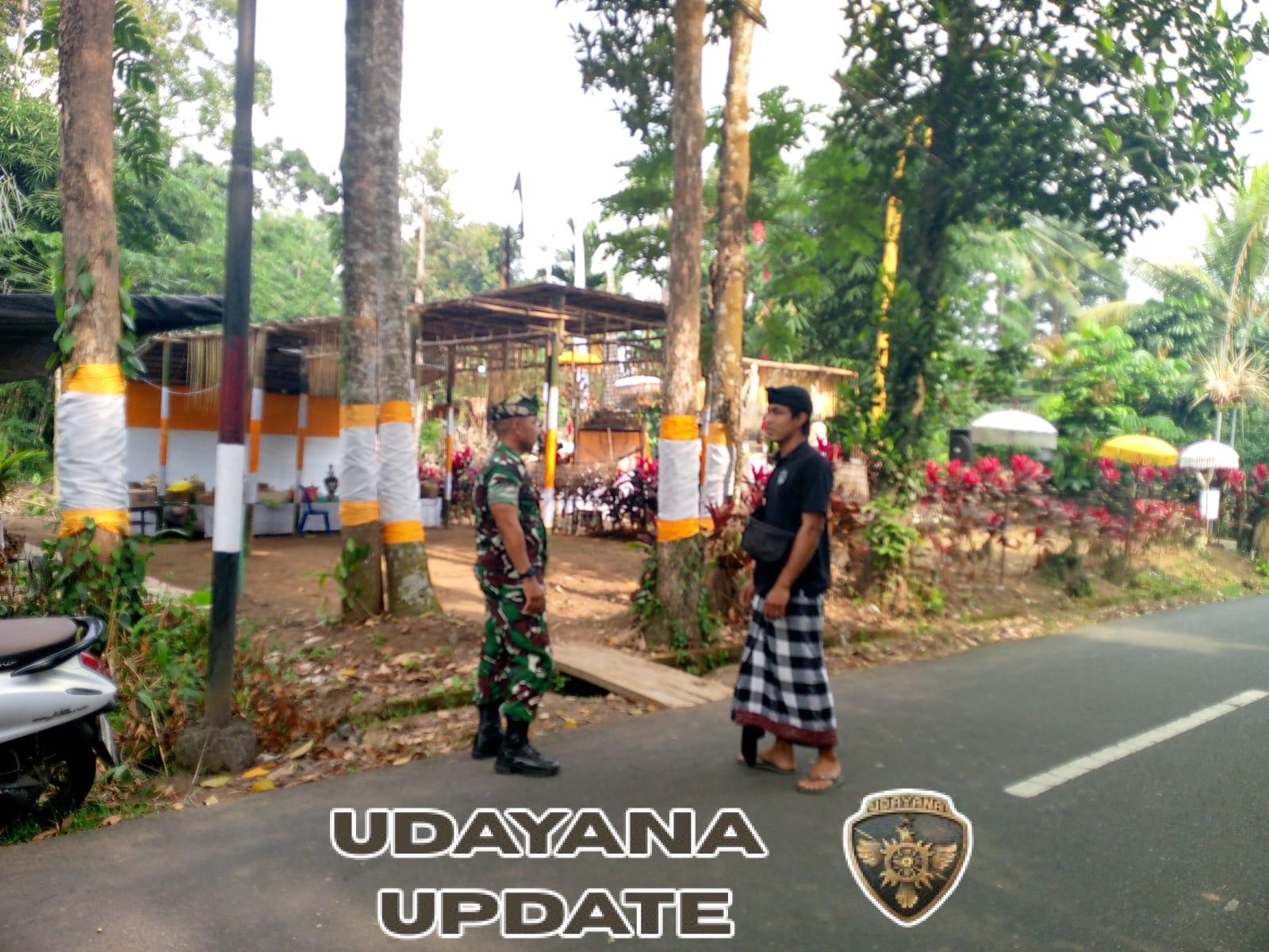 Babinsa dan Bhabinkamtibmas Kelusa Jaga Kelancaran Upacara Keagamaan