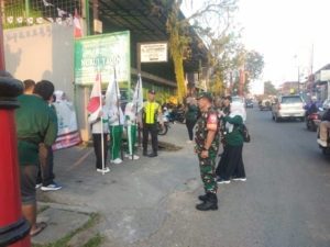 TNI-Polri Bersama Masyarakat Sukseskan Jalan Santai HUT Kemerdekaan di Bedulu