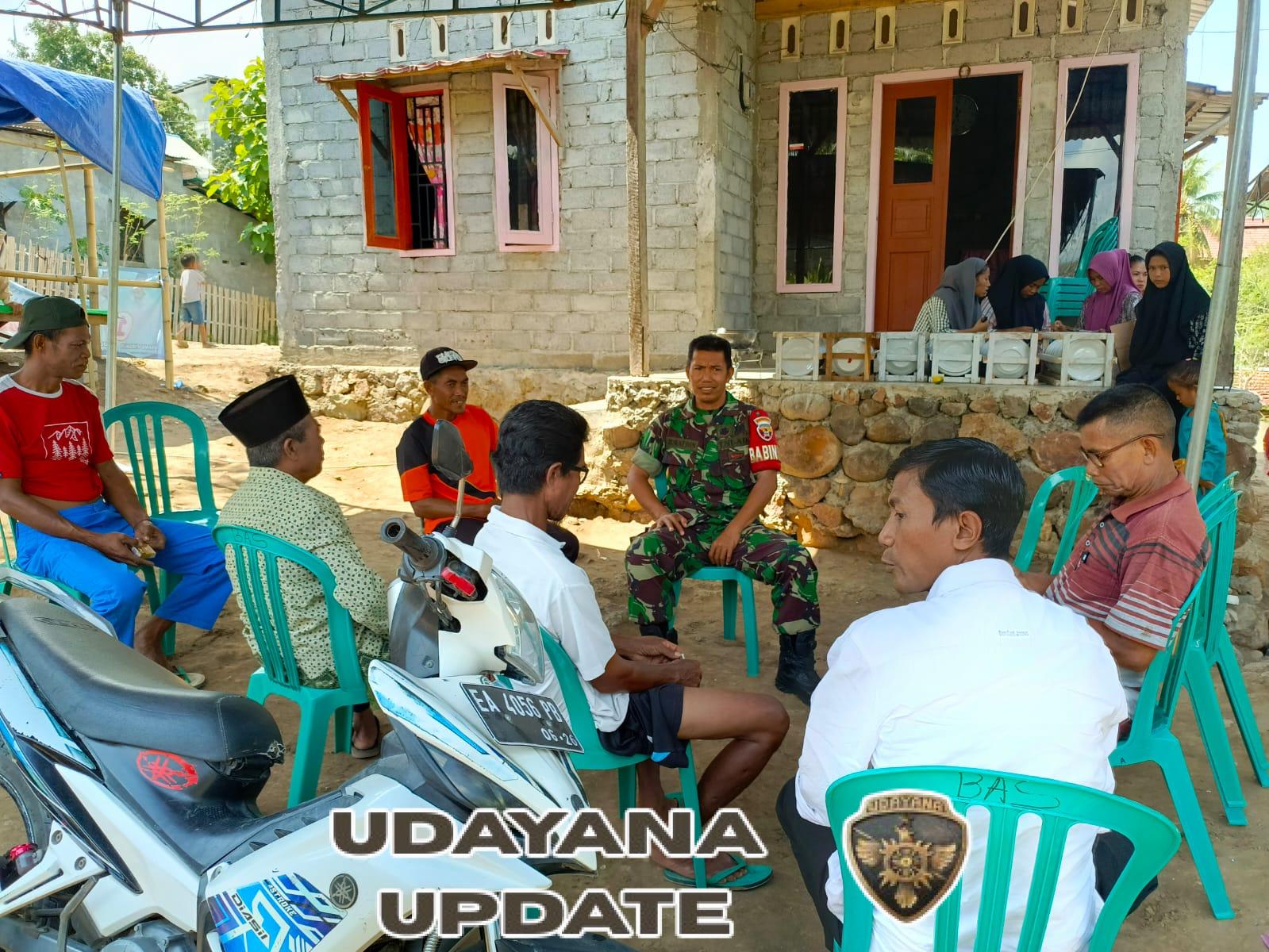 TNI dan Warga Dorotangga Perkuat Kemanunggalan Lewat Komsos