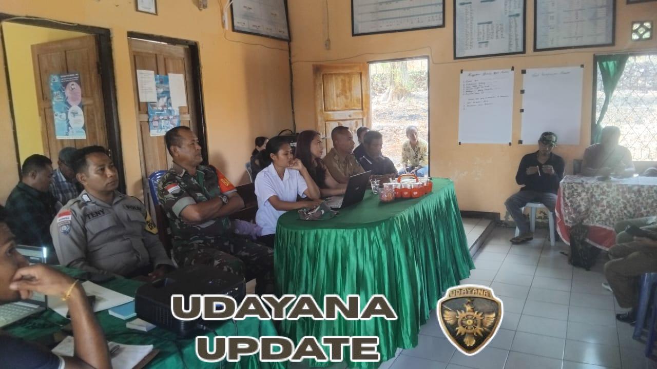 Babinsa Sertu Petrus Gudu Hadiri Musdes Desa Oenitas Susun RKPDes 2026 dan Rembuk Stunting